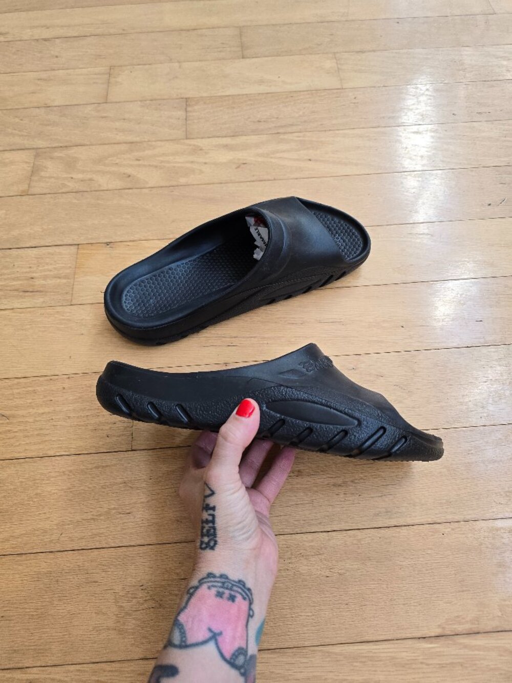 Birks by Birkenstock | Molded B black monochrome waterproof sandal slides MENS 8